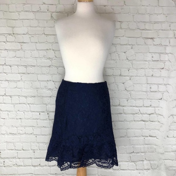Draper James Tulip Lace Skirt Navy NWT Size 8 - Picture 5 of 12